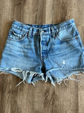 Levis 501 Original Womens Size 25 Distressed Cut Off Denim Jean Shorts Blue Fray